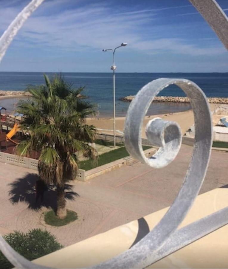 Dimore Di Mare San Pietro Vernotico Bagian luar foto